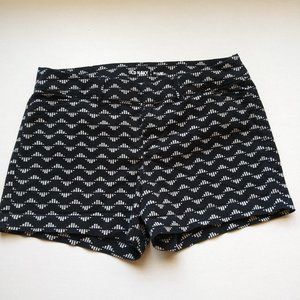 Old Navy Pixie Size 6